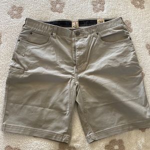 Men’s size 38 shorts